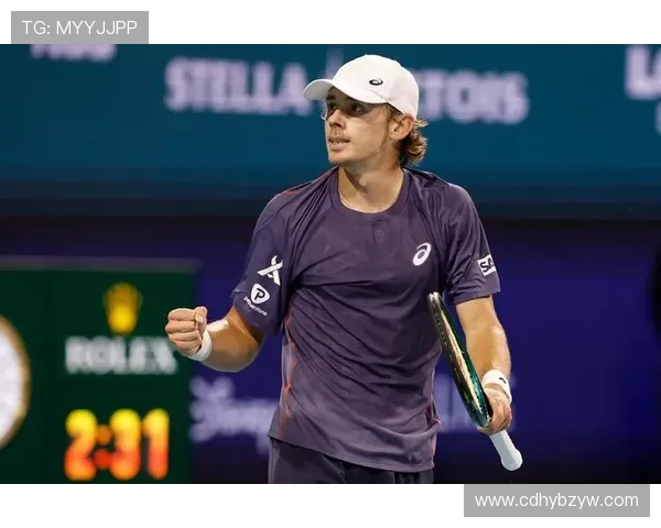 德米纳尔直落两盘轻松晋级网球赛第三轮 展现强劲状态