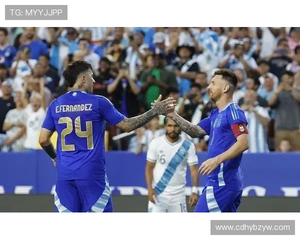 劳塔罗替补双响展现激情每场身穿阿根廷球衣全力以赴